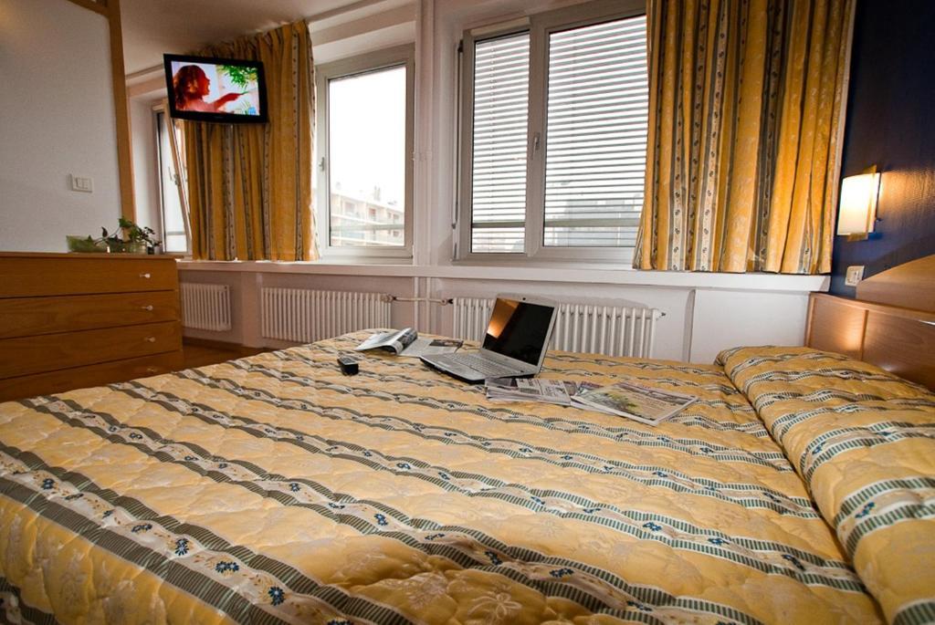 Les Messines Apparthotel Metz Kamer foto