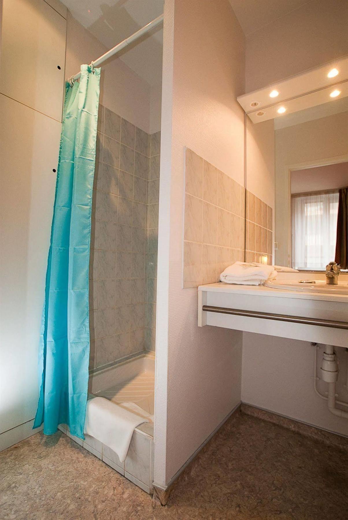 Les Messines Apparthotel Metz Buitenkant foto